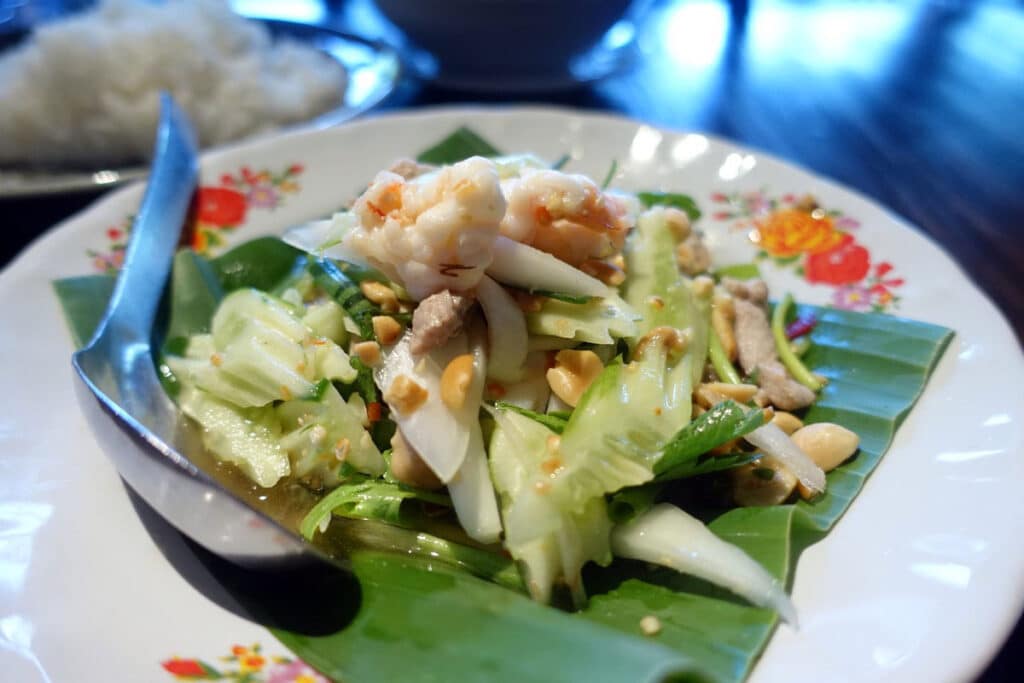 タイ・バンコク『Sri Trat Restaurant & Bar（シー トラート レストラン＆バー）』タイ東部料理