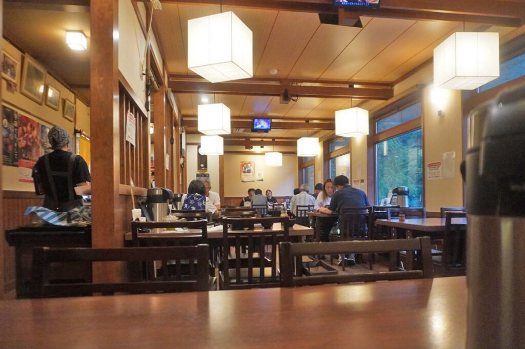 長野・岡谷市『やなのうなぎ 観光荘 岡谷本店』うなぎ