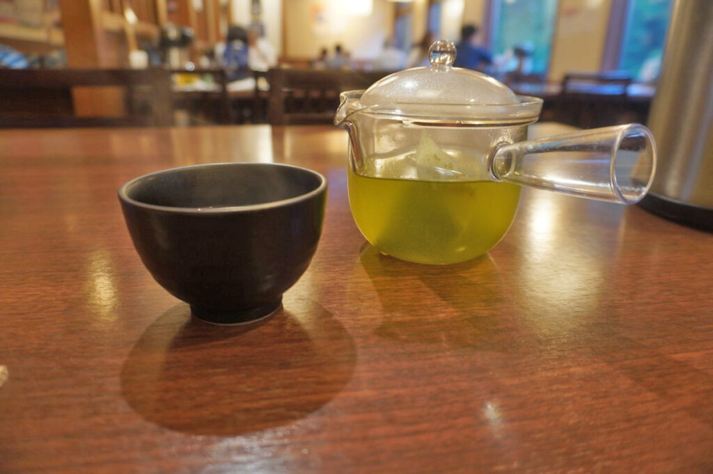 長野・岡谷市『やなのうなぎ 観光荘 岡谷本店』うなぎ